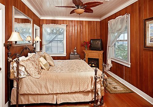 Beachfront Bed & Breakfast St. Augustine Oda fotoğraf